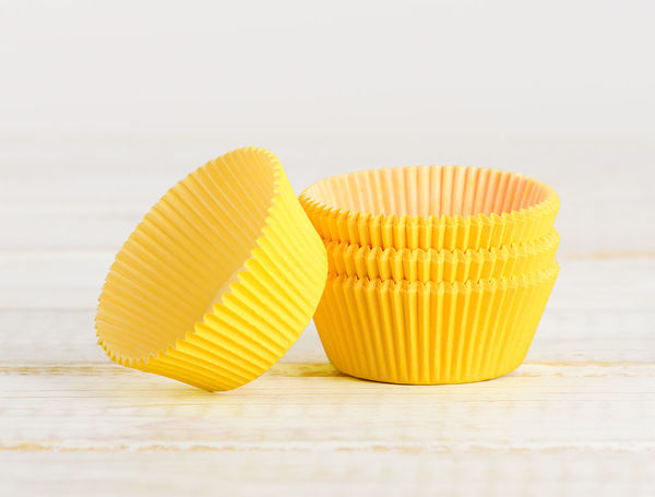 Muffin cups yellow, 60 pieces from Papstar delivered