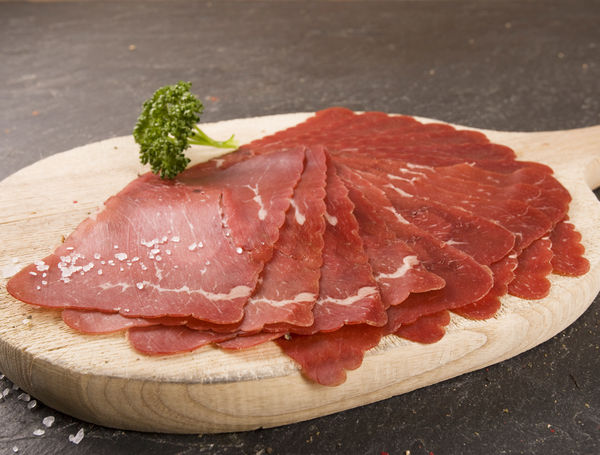 Walliser Trockenfleisch IGP von Maillefer liefern lassen
