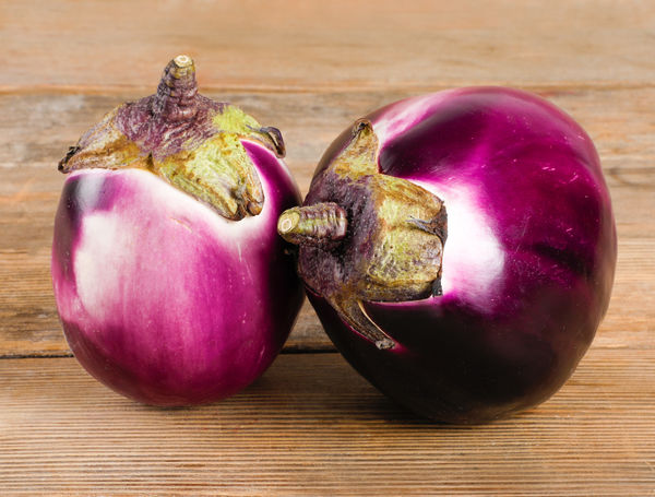 Have delivered Aubergine Viola from Venzi + Paganini