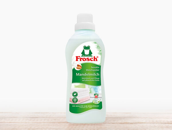 Ecover Lessive Liquide Concentrée Couleur Fleur de Pommier & Freesia