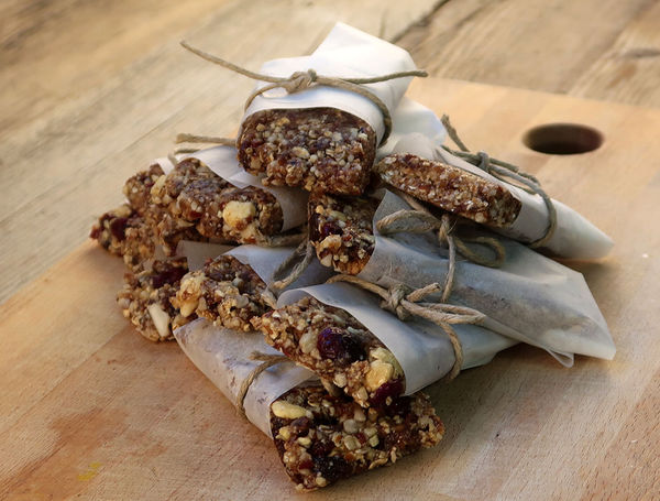 Selbstgemachte Müesli Riegel Selbstgemachte Müesli Riegel